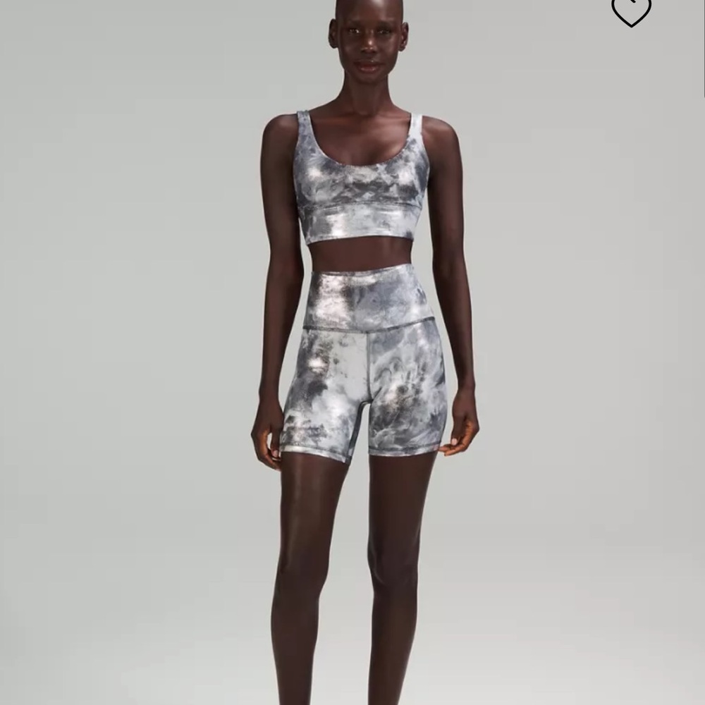 LULULEMON sports bra NWOT